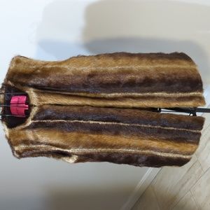 Betsy Johnson faux fur vest